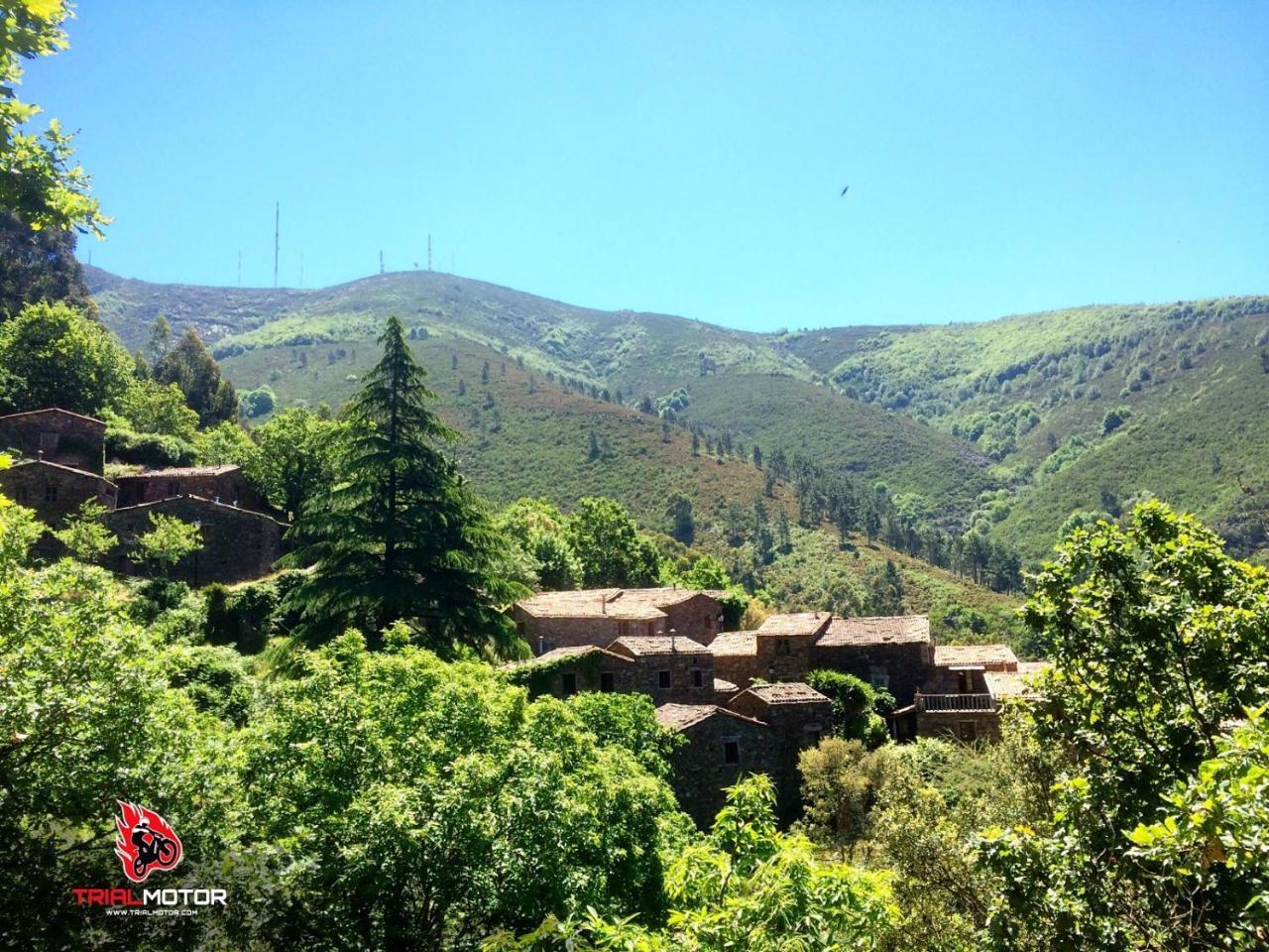 Quintal De Alem Do Ribeiro-Turismo Rural Lousã Exterior foto